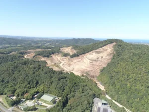 Topografía en construcción de parque fotovoltaico en Kurayoshi, Japón img 20191022 wa0011