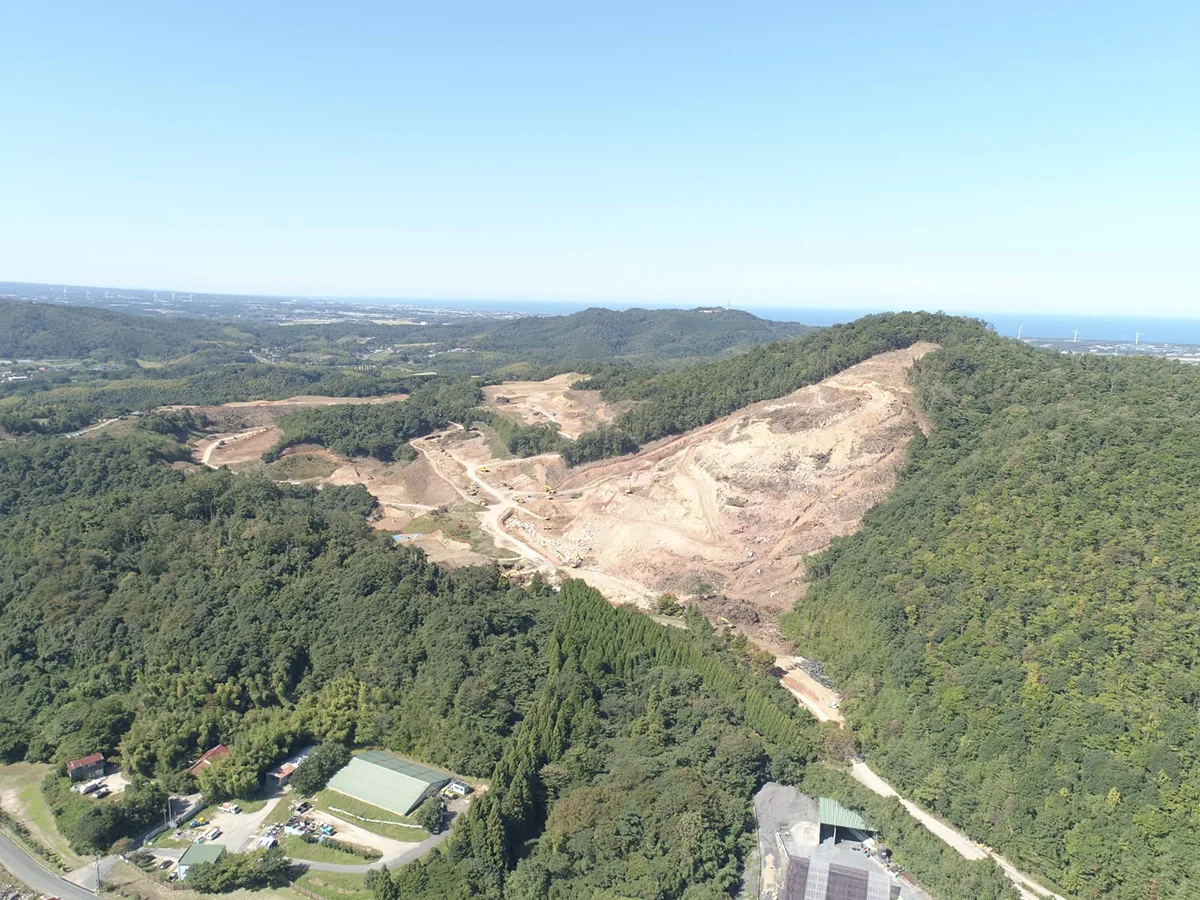 Topografía en construcción de parque fotovoltaico en Kurayoshi, Japón img 20191022 wa0011